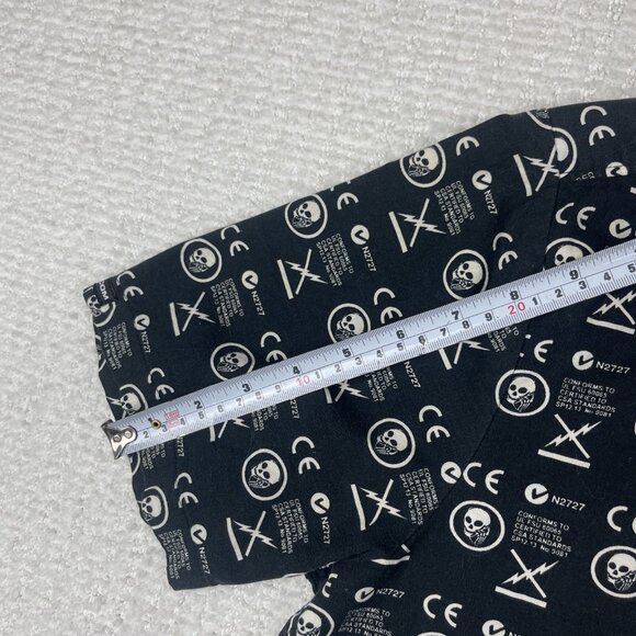 Y2K Volcom Skull Dead AOP Goth Punk Skate Mens Button Shirt Black Sz S Slim Fit - Picture 13 of 16